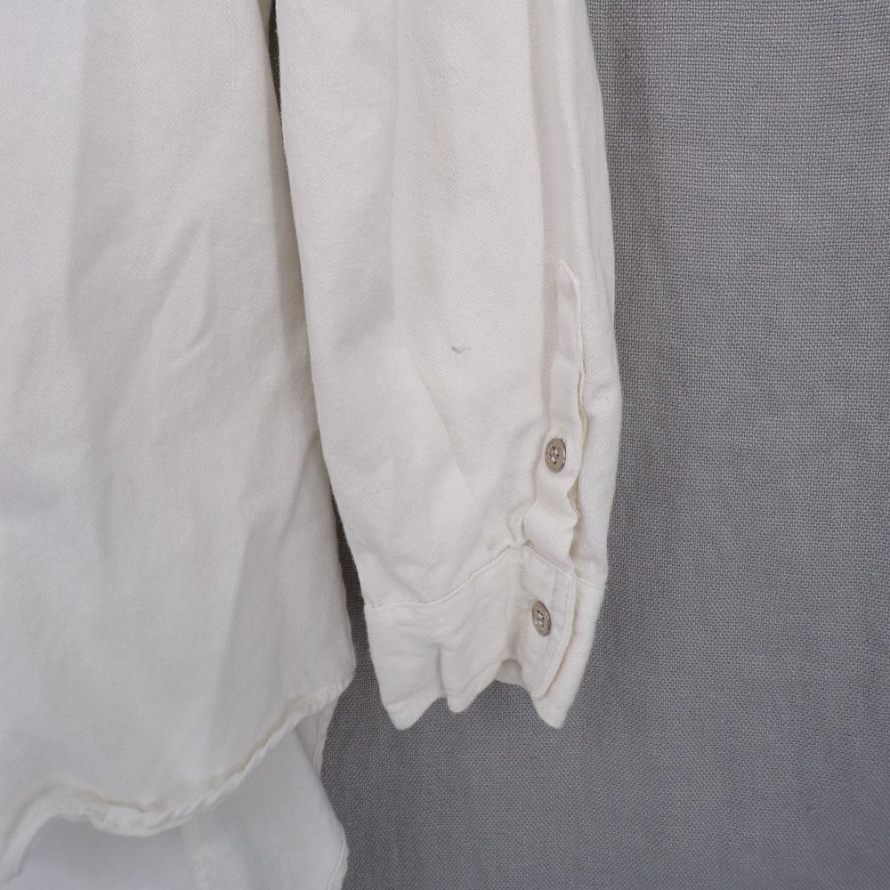 Back In The Saddle Women's Embroidered Western Drop Hem Button Top - size S - Picture 5 of 15